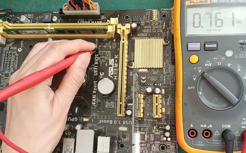 X Pro发布!将Ultra9放入980g超轻薄机身,华为笔记本中轻且强的